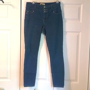 Women's jeans